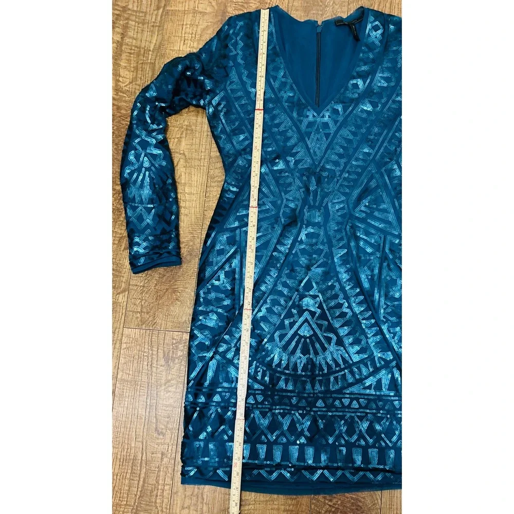 BCBGMAXAZRIA Teal Blue Sequin Geometric Long Sleeve V-Neck Bodycon Mini Dress M